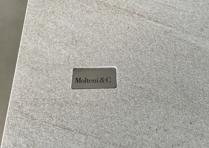 Molteni Dada, Intersection