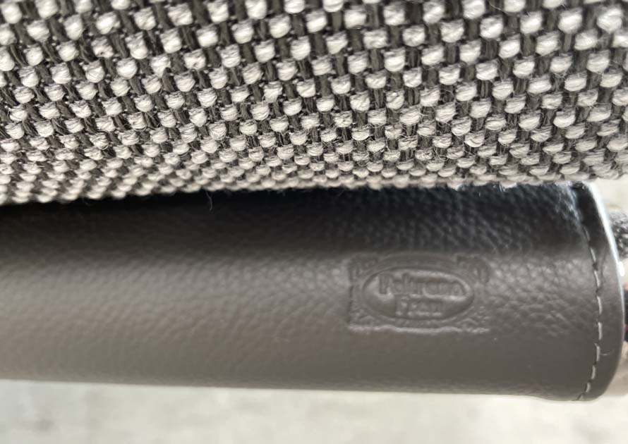 Poltrona Frau, Let it Be